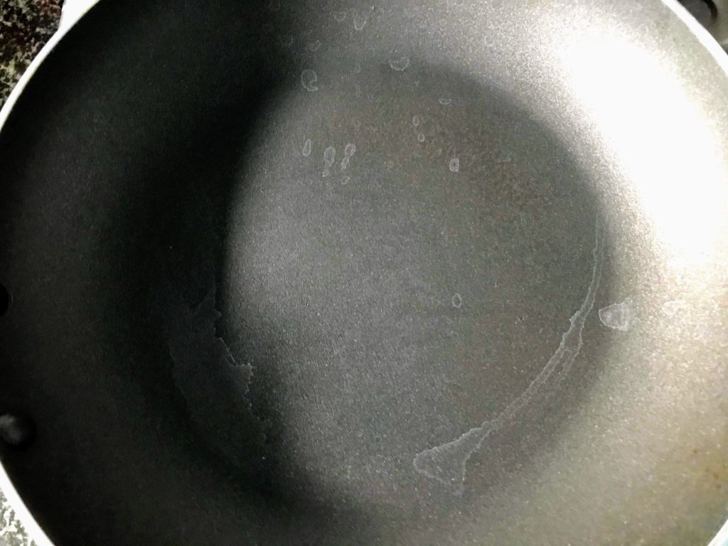 Skillet pan.